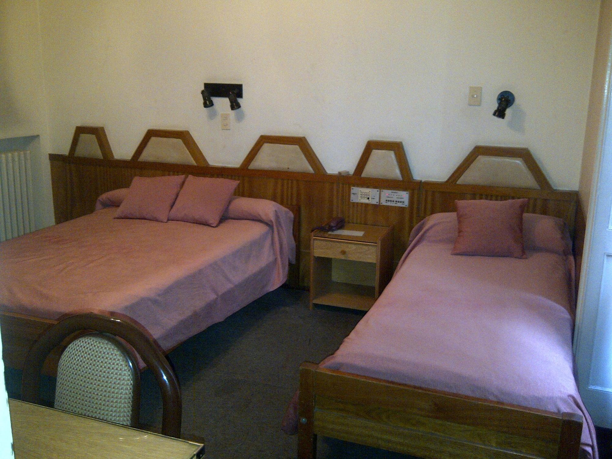 Hotel Chile Buenos Aires Zewnętrze zdjęcie